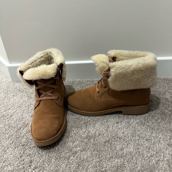 Uggs - Cozy Tan Shearling-Lined Boots - Picture 3 of 8